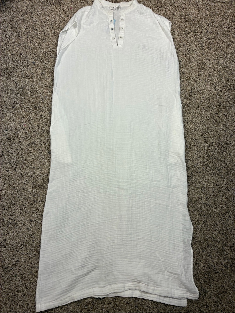 Lou & Grey Split Neck Triple Cloth Gauze Maxi Dress - Picture 3 of 13